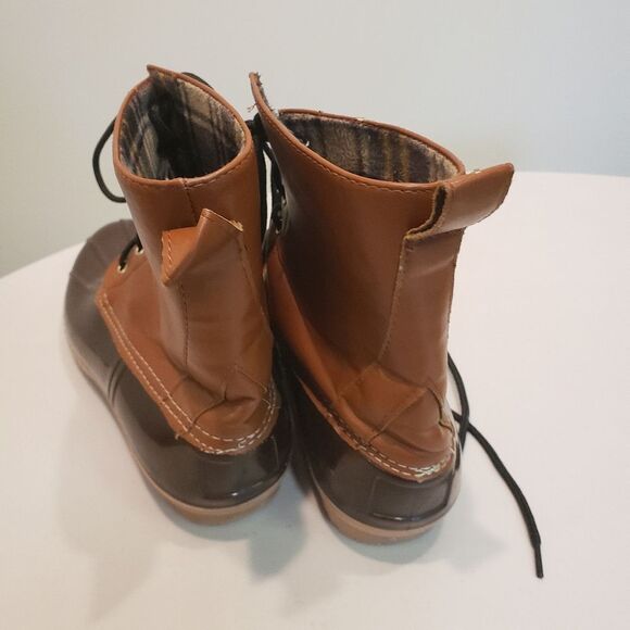 Cape Robbin Duck Boots - Picture 3 of 9